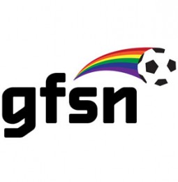 Tifosi gay contro la Fifa: “Mondiali in Qatar? Sarà boicottaggio”