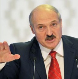 Bielorussia. Lukashenko: non mi piaccioni i finocchi e l’ho detto a Westerwelle.