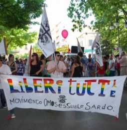 Omofobia, razzismo, sessismo: manifestiamo insieme. Incontro a Sassari