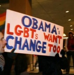 Obama: “Sto pensando al sì ai matrimoni gay”