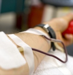 I gay ed il “lusso” di donare sangue