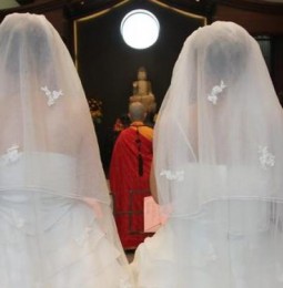 Cassazione: subito diritti alle coppie gay. Matrimonio? Decida il Parlamento
