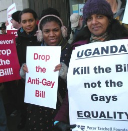 Uganda: Presidente rifiuta di firmare legge antigay “sono malati non criminali”