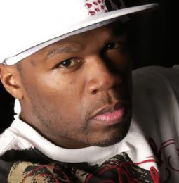 50 Cent dice che gli uomini che non dormono con le donne ‘si devono suicidare’
